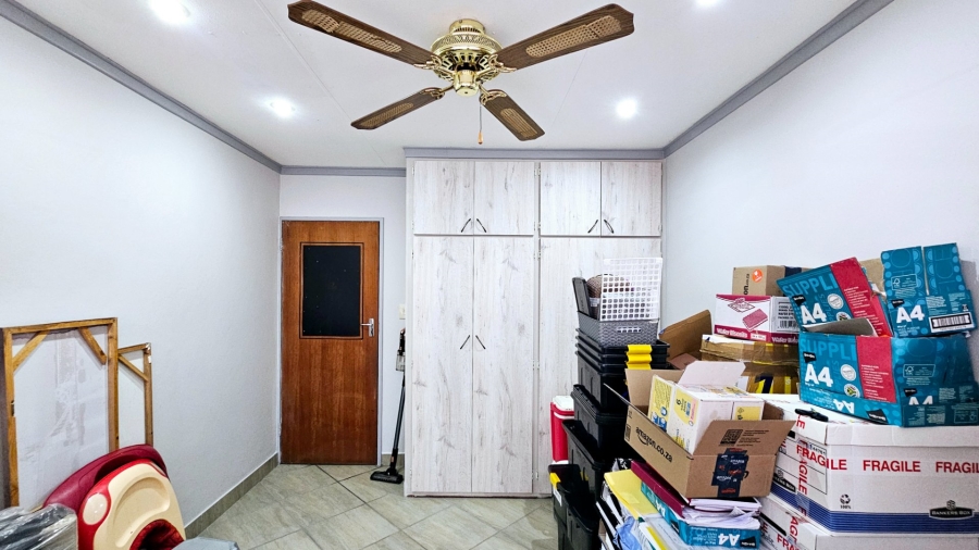 3 Bedroom Property for Sale in Langenhovenpark Free State